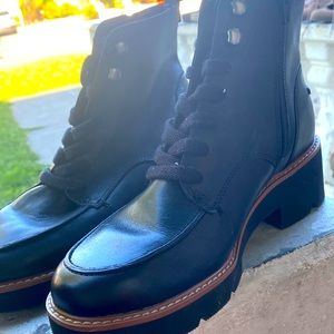 Well taken care of ready to be used.